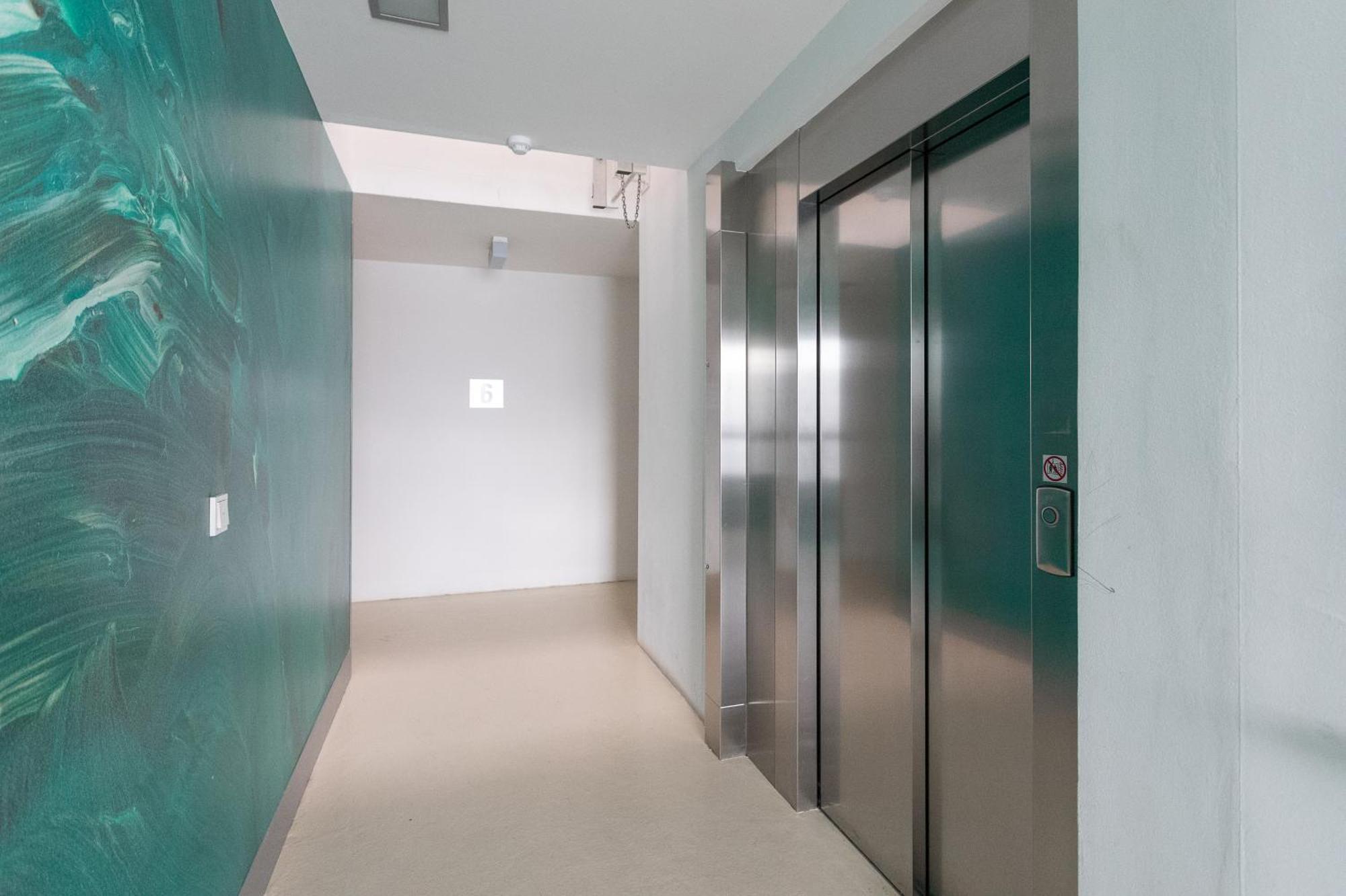 Private Room With Ac- Microwave, Personal Fridge & Metro Access - 7 Min To Center Wenen Buitenkant foto