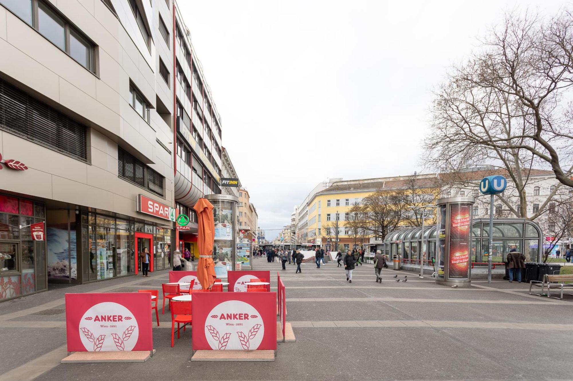 Private Room With Ac- Microwave, Personal Fridge & Metro Access - 7 Min To Center Wenen Buitenkant foto